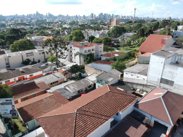 Preço do metro quadrado de imóvel em Curitiba é o que mais subiu em agosto  no Brasil