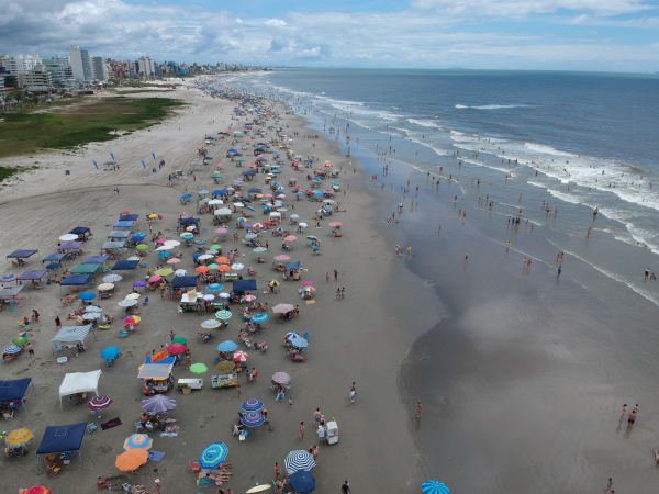 Litoral do Paraná terá ações do Dia de Limpeza em diversos praias