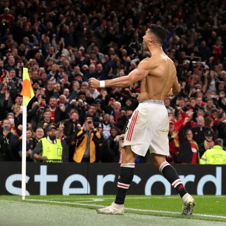 Com gol nos acréscimos, Cristiano Ronaldo evita derrota do Manchester  United na Liga dos Campeões, Esporte