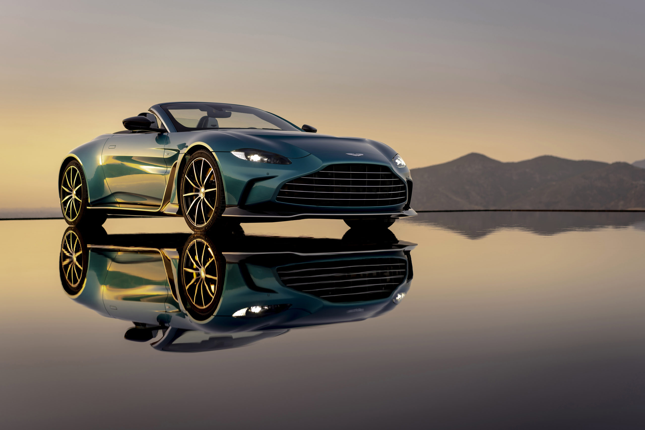 Aston Martin Vantage chega ao Brasil custando R$ 1 milhão a menos