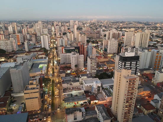 Preço do metro quadrado de imóvel em Curitiba é o que mais subiu em agosto  no Brasil