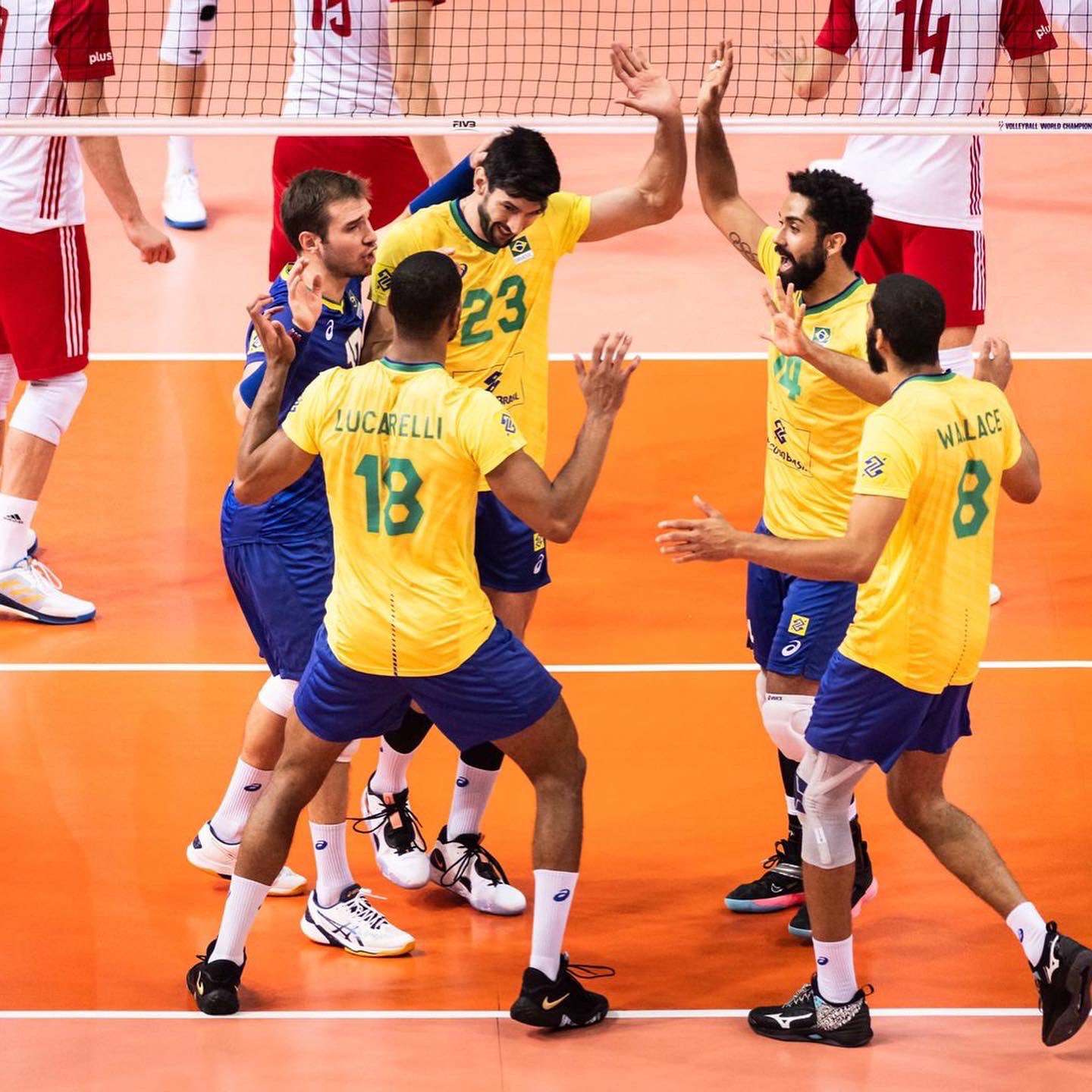 Brasil perde para Polônia na semifinal do Mundial de Vôlei