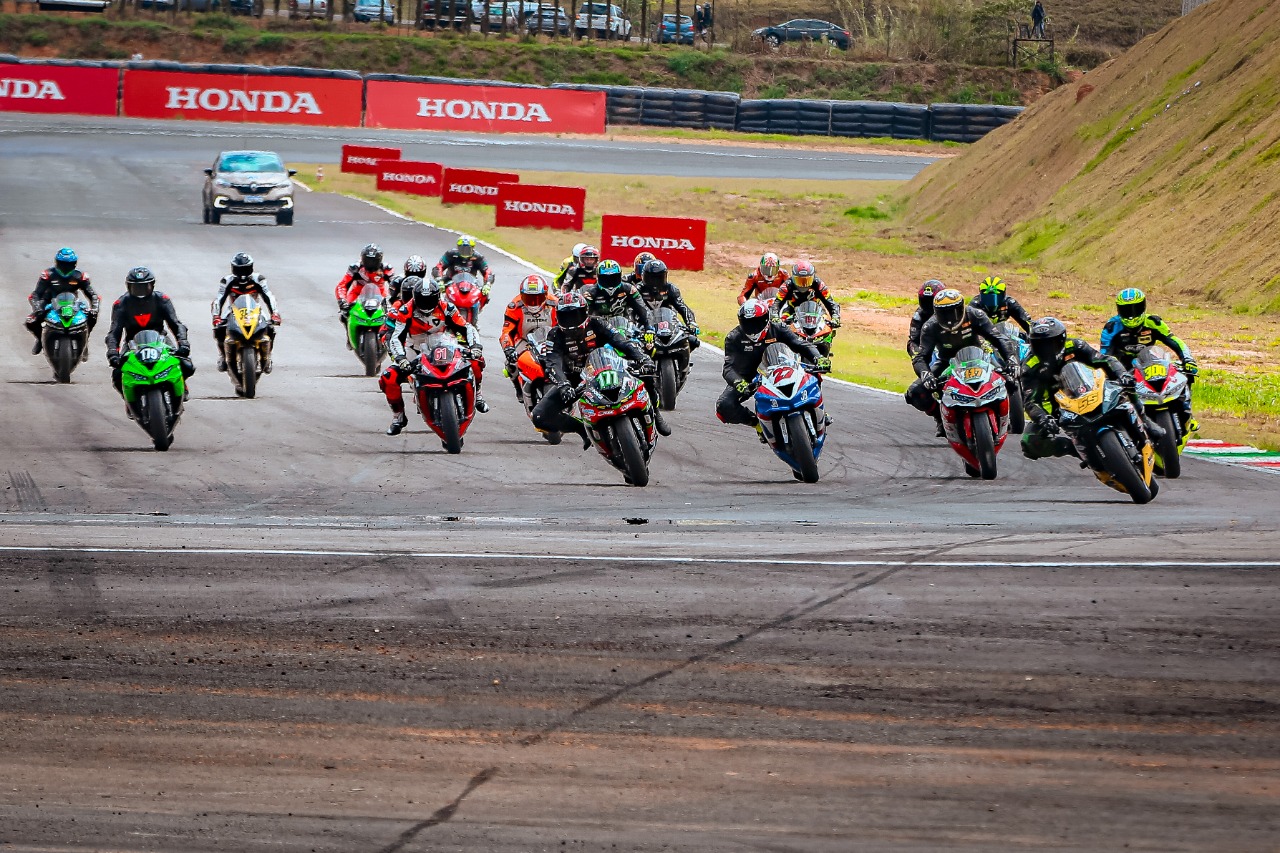 Roteiro com as principais pistas de corrida do Brasil - moto.com.br