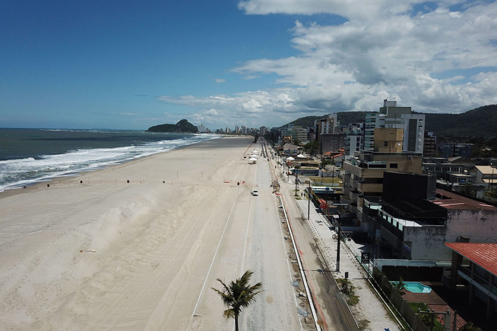 Verão Paraná atende cerca de 200 mil pessoas nos primeiros dias da  temporada