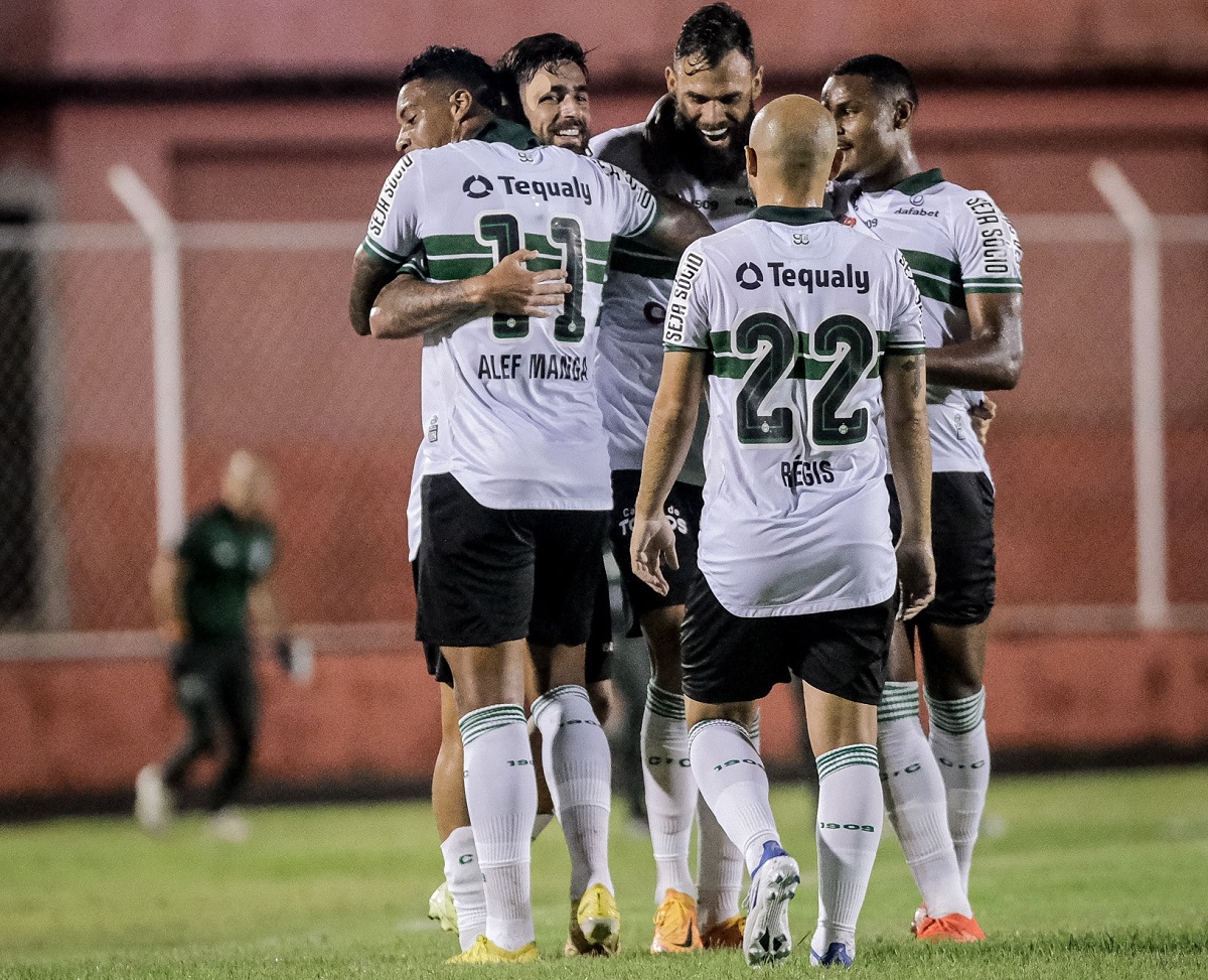 Mais dois jogadores deixam o Coritiba, que soma 19 saídas em 2023. Veja a  lista - Bem Paraná