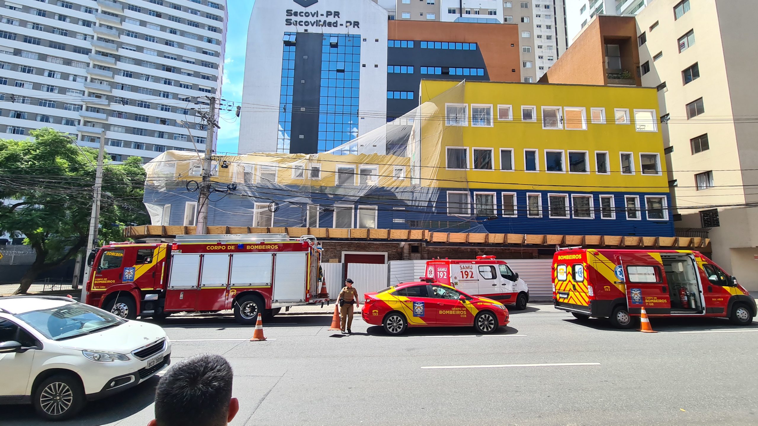 Moradores aprendem como agir em caso de acidente com oleoduto - Prefeitura  de Curitiba