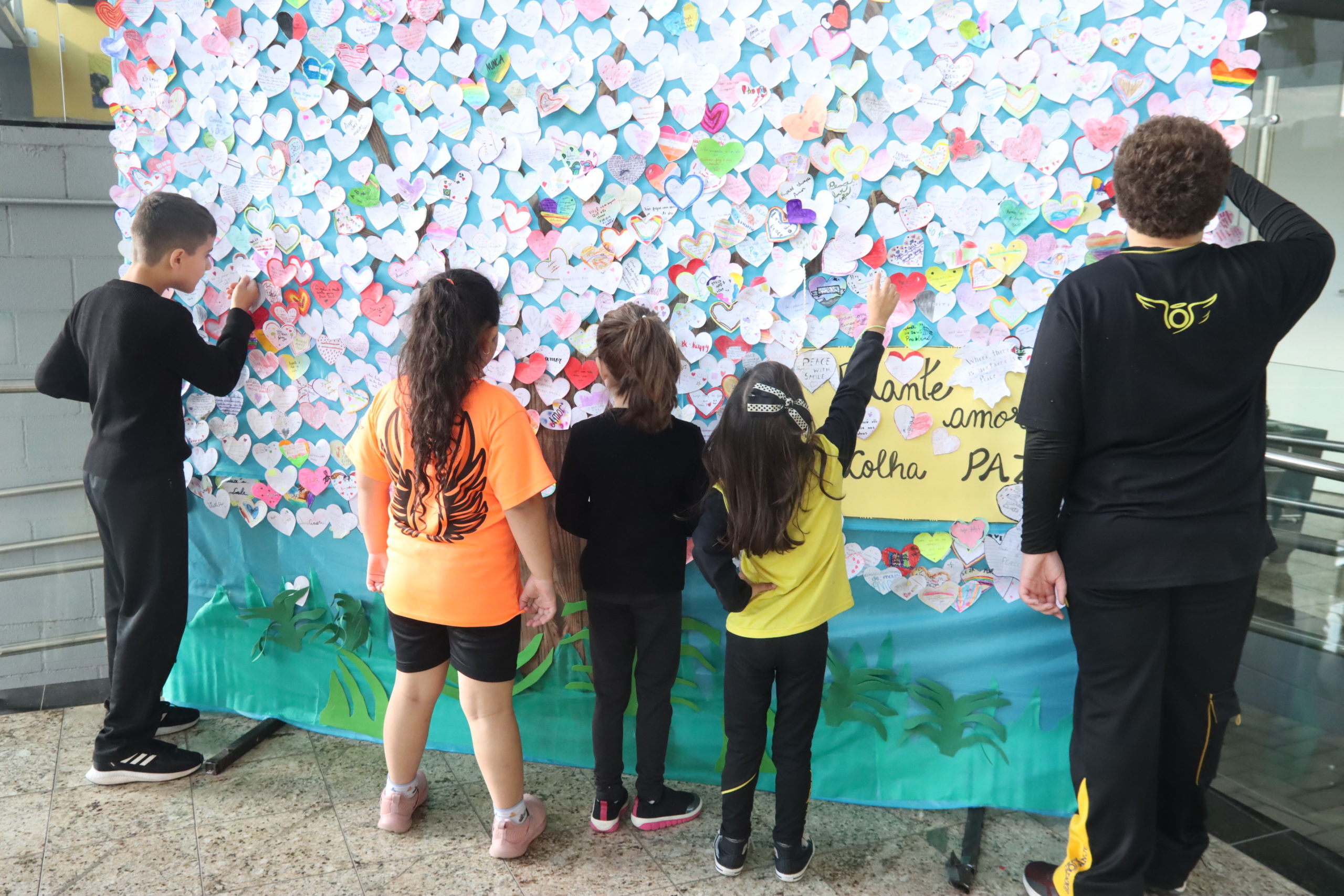 Paz, como se faz? Semeando cultura de paz nas escolas