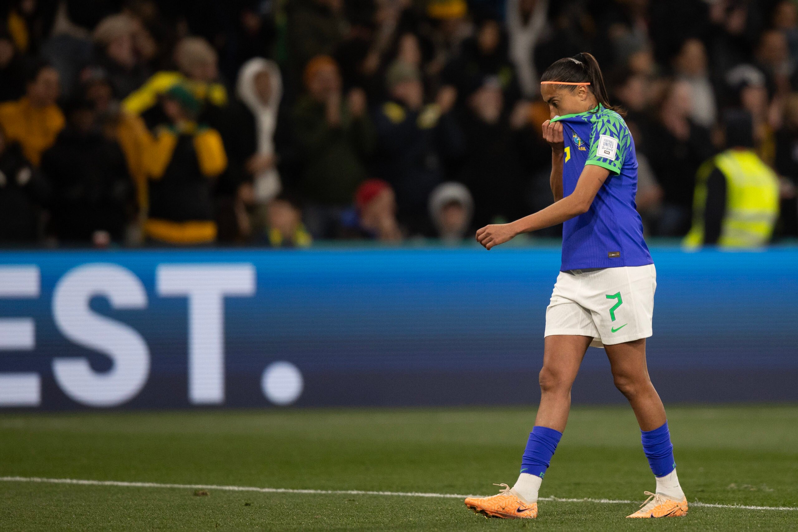 Copa do Mundo: Brasil empata com a Jamaica e está fora da Copa