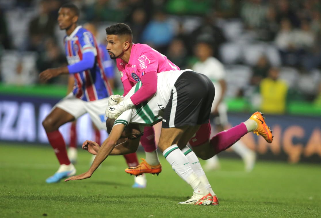 Coritiba completa 11 jogos sem vitórias e alcança pior jejum de