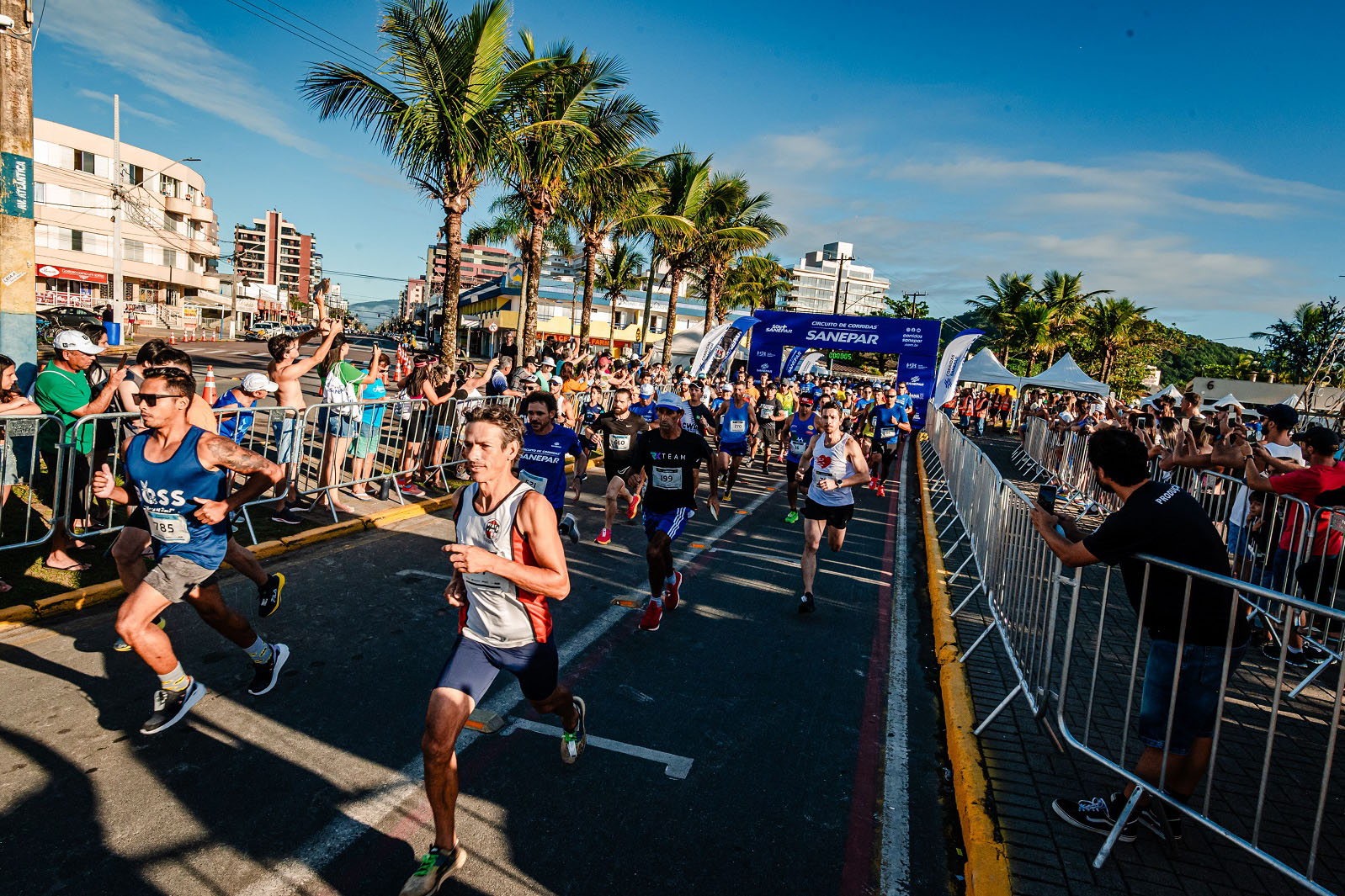 Corrida de Rua Sanepar reúne 1.060 atletas em Guaratuba