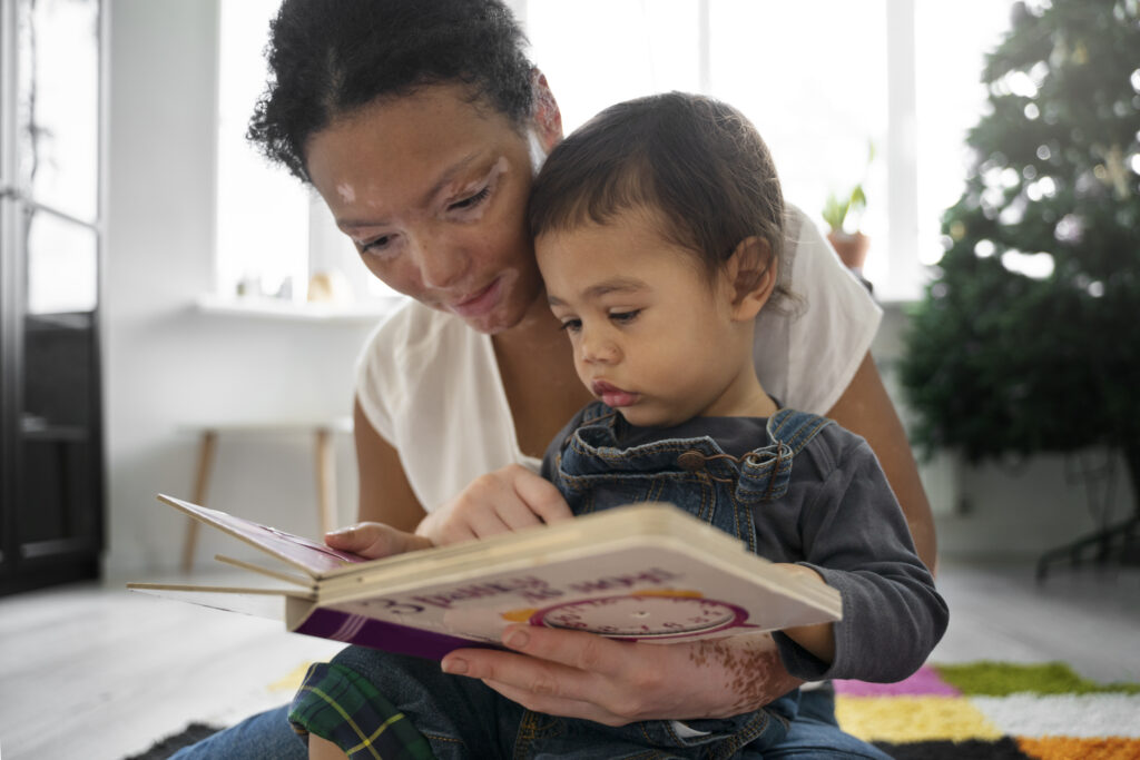 portrait-mother-child-reading-together