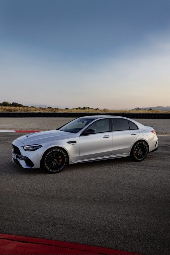 Mercedes-AMG C 63 S E PERFORMANCE Limousine und T-Modell // Merc