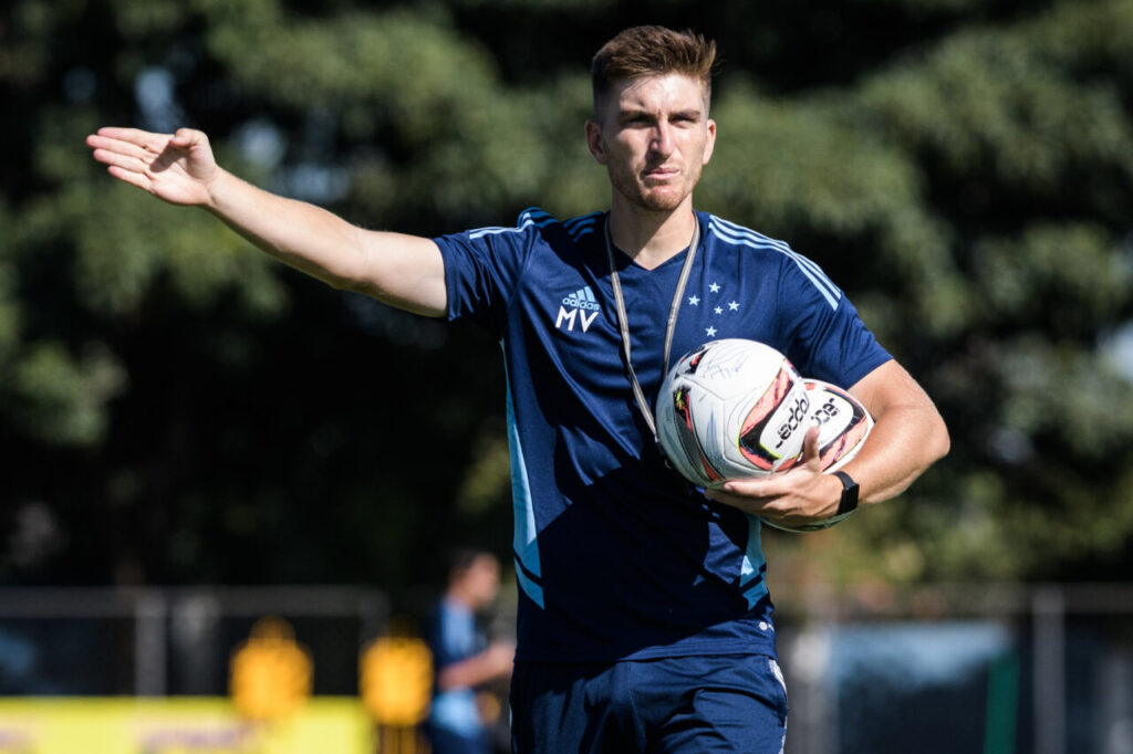 Martín Varini, novo técnico do Athletico