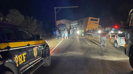 Quatro pessoas morrem e três ficam feridas em acidente na BR-277 no interior do Paraná