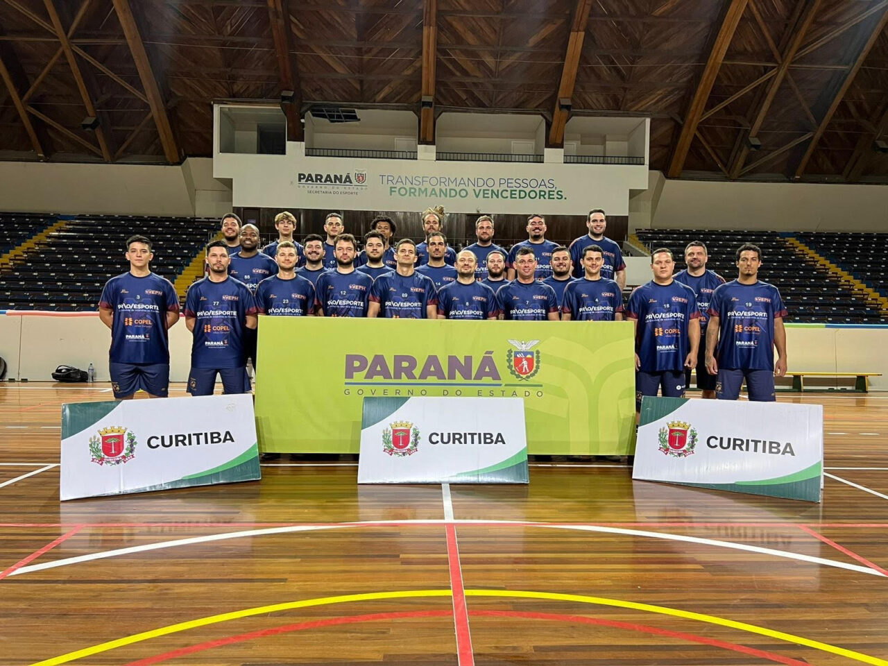 Escola Paranaense de Handebol, de Curitiba