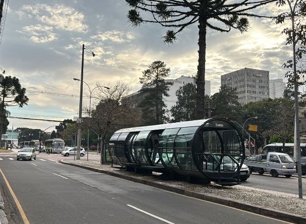 Paraná amanhece com alerta amarelo duplo