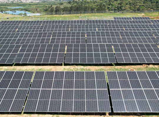 PIRAMIDE SOLAR NO ANTIGO LIXAO DA CAXIMBA PAINEL SOLAR PAINEIS SOLARES