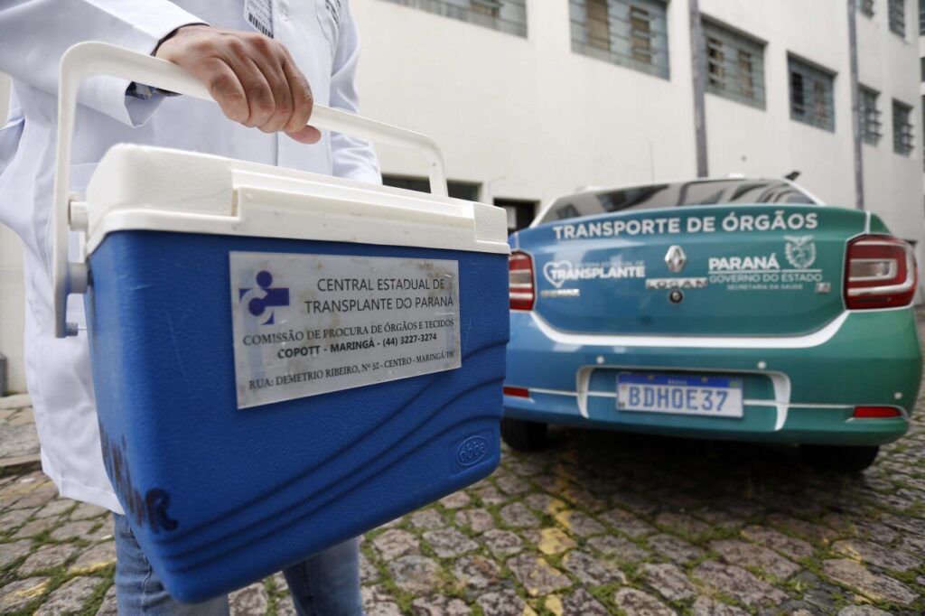 SECRETARIA DA SAÚDE DO PARANÁ CENTRAL DE TRANSPLANTE DO PARANÁ – DR. CESAR NEVES, CHEFE DE GABINETE DA SESA –