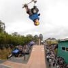 A rampa de skate do Mega Park, de Gui Khury, em Campo Largo