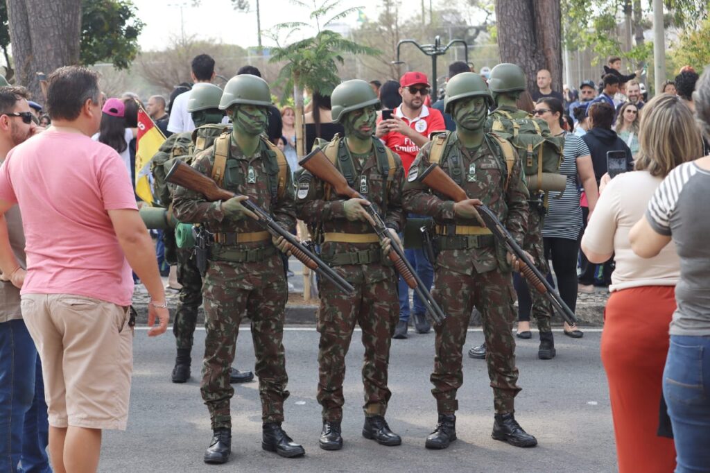 Desfile Civico Militar (Crédito Luis Pedruco) (26)