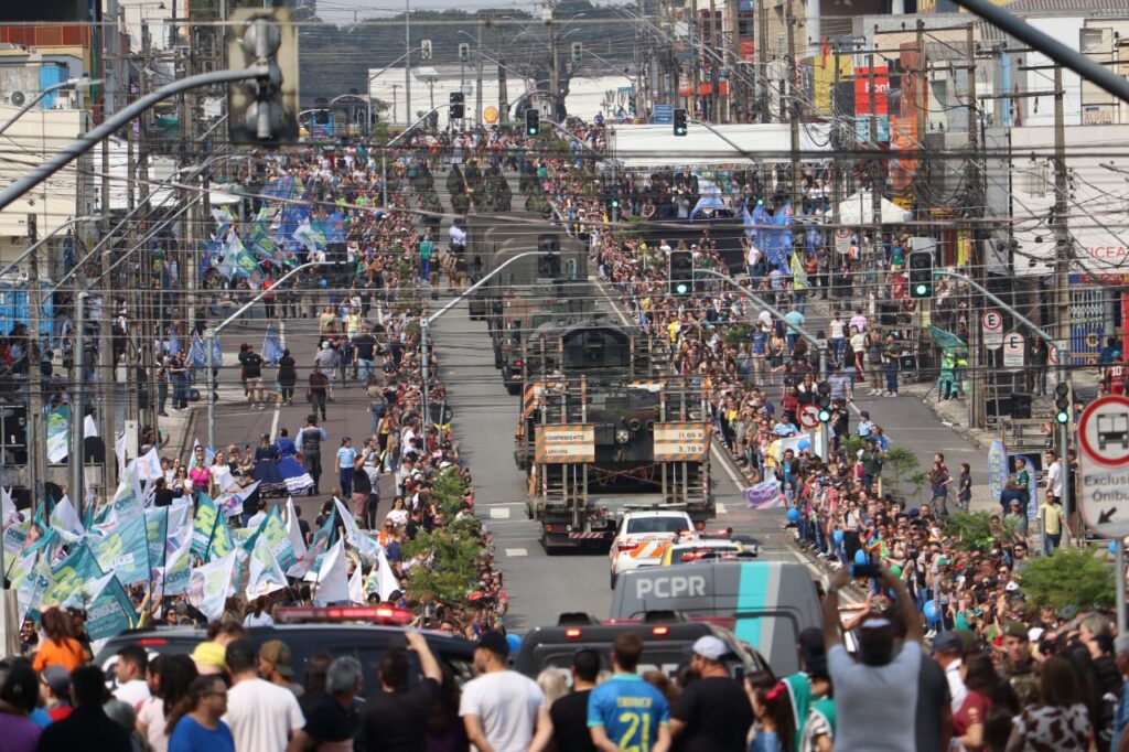 Desfile Civico Militar (Crédito Luis Pedruco) (32)