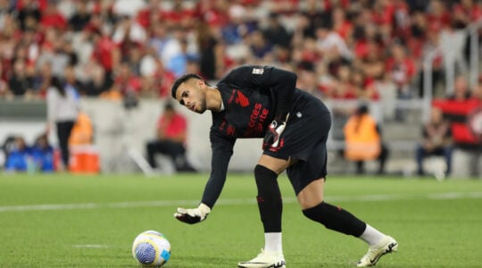 O goleiro Mycael, do Athletico Paranaense