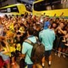 Seleção brasileira em Curitiba: torcida no hotel