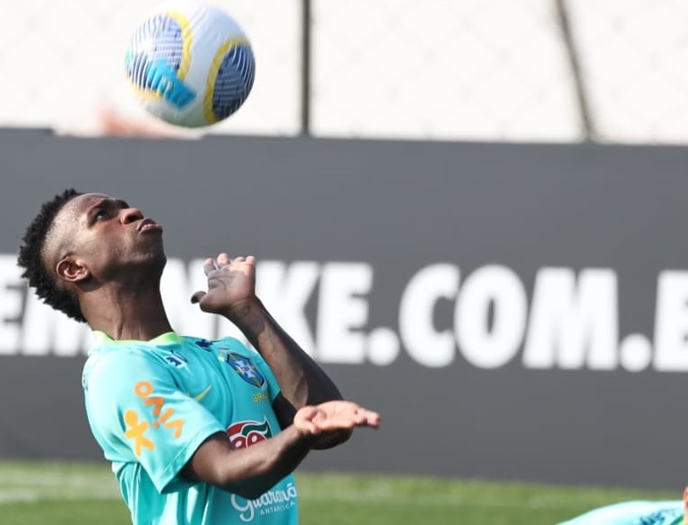 Vini Jr em treino em Curitiba: Brasil x Equador