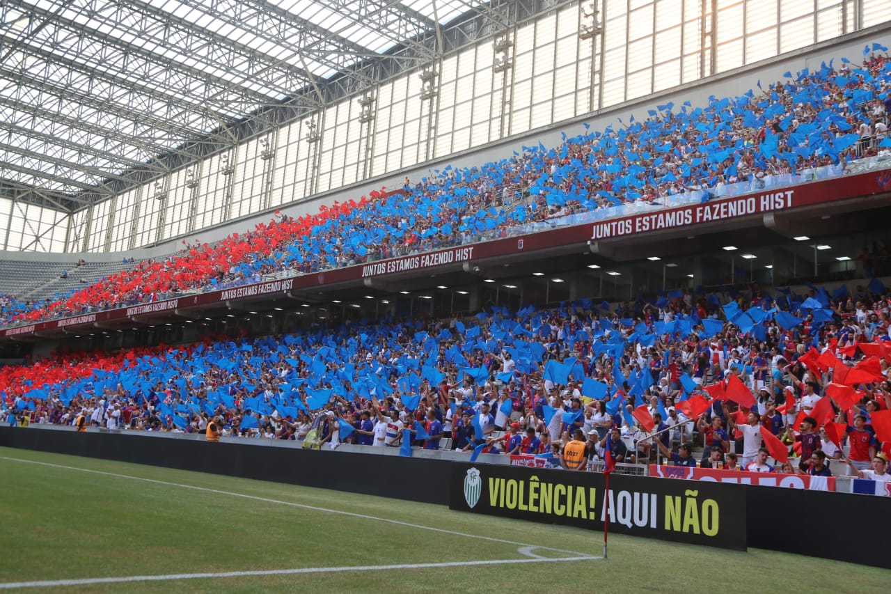 Média de público: torcida do Paraná Clube na Ligga Arena