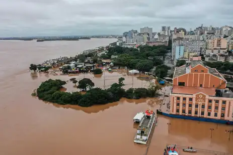 Brasília (DF) 28/05/2024 - Vista da lagoa dos patos no estado Rio Grande do Sul.
Foto: Diuliana Leandro/UFPel/Adaptação Nasa Imagens