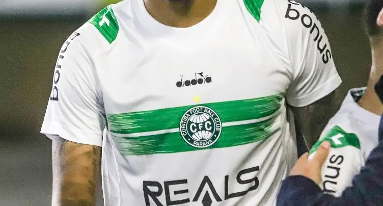 Camisa do Coritiba com o patrocínio da Reals