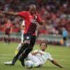 O volante Fernandinho, do Athletico Paranaense