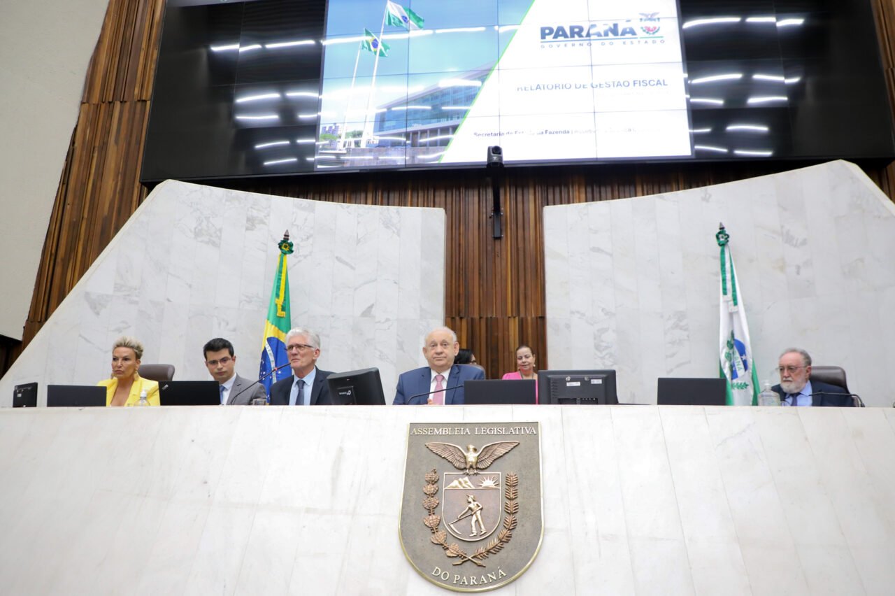 Investimento Público no Paraná Cresceu 74% em 2024: Veja como!